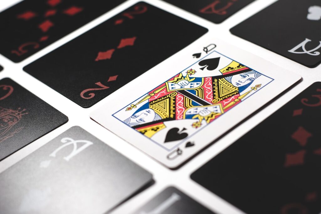 queen of spade playing card